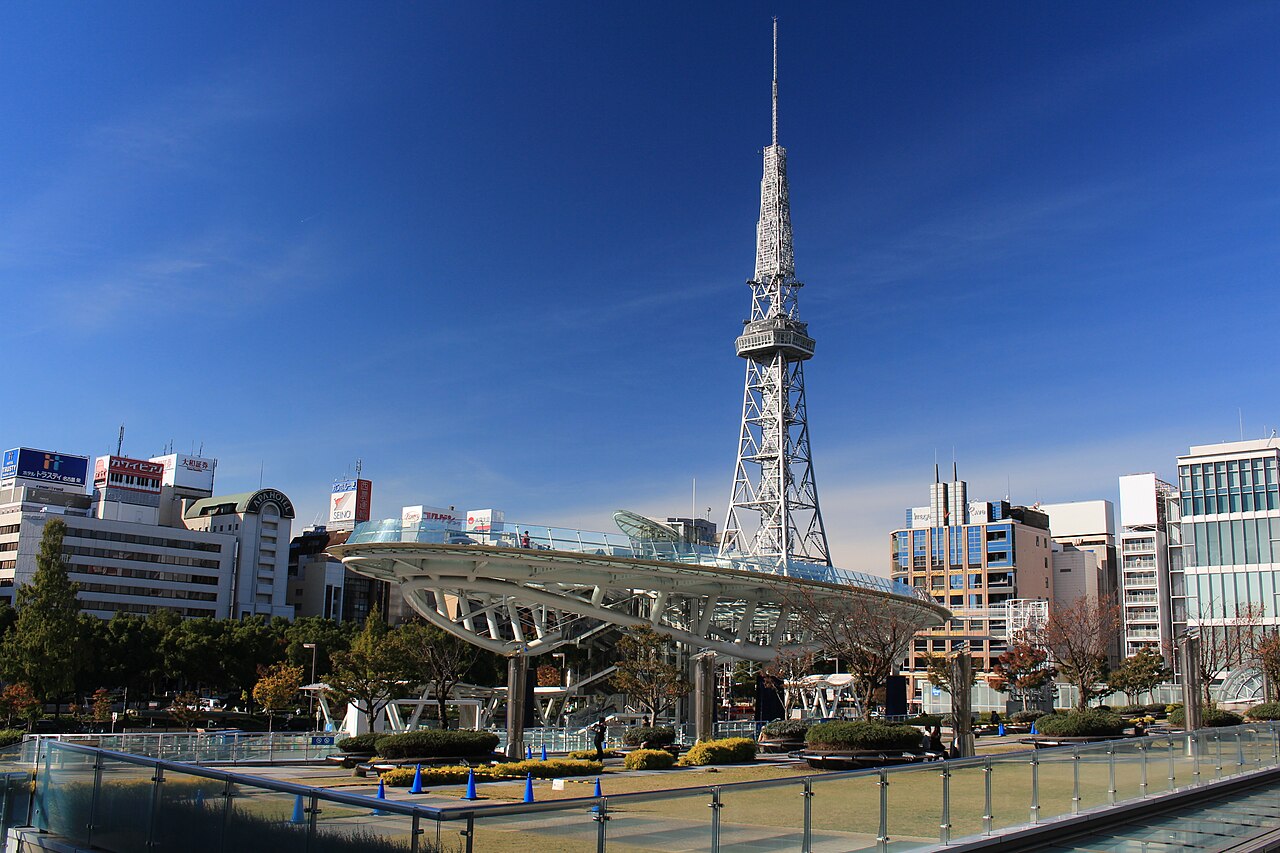 Nagoya TV Tower and Oasis 21.JPG