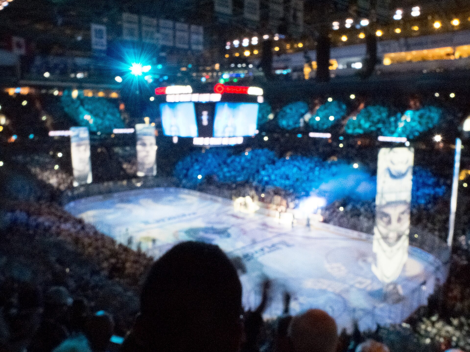 Playoff crowd packed into Rogers Arena during a Vancouver Canucks game