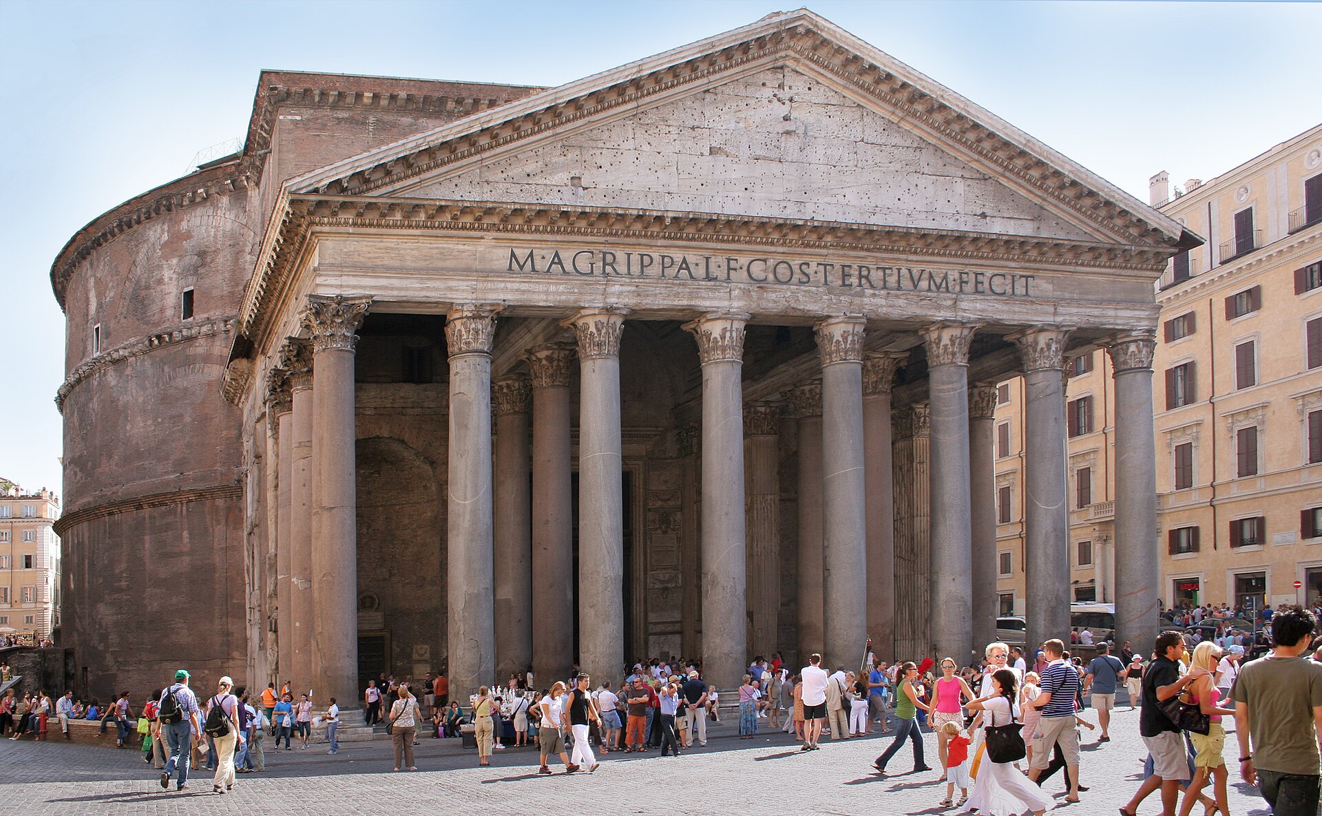 The Pantheon: two thousand years old and still perfect.
