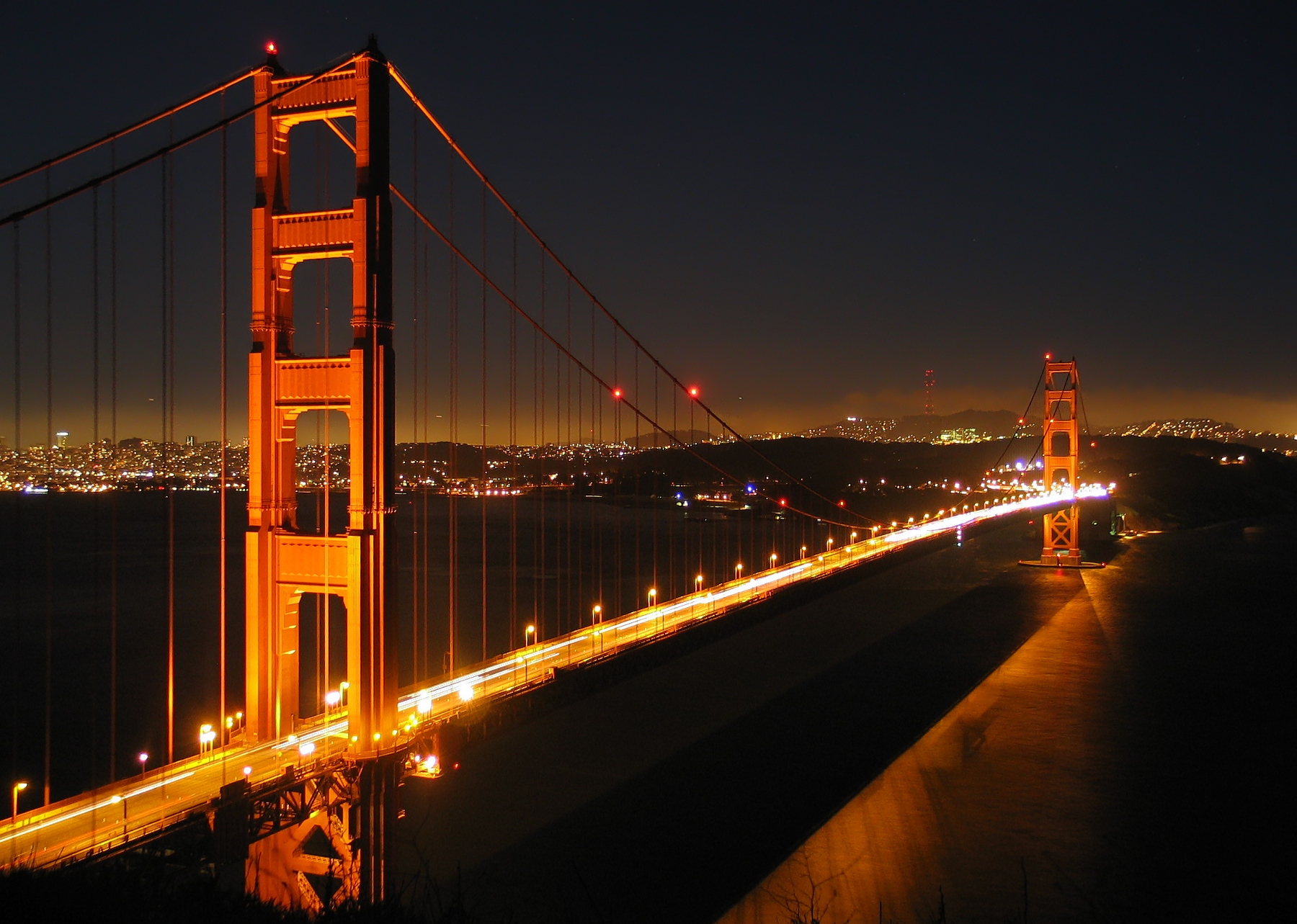 The Golden Gate: pair the game with the classic San Francisco sights.