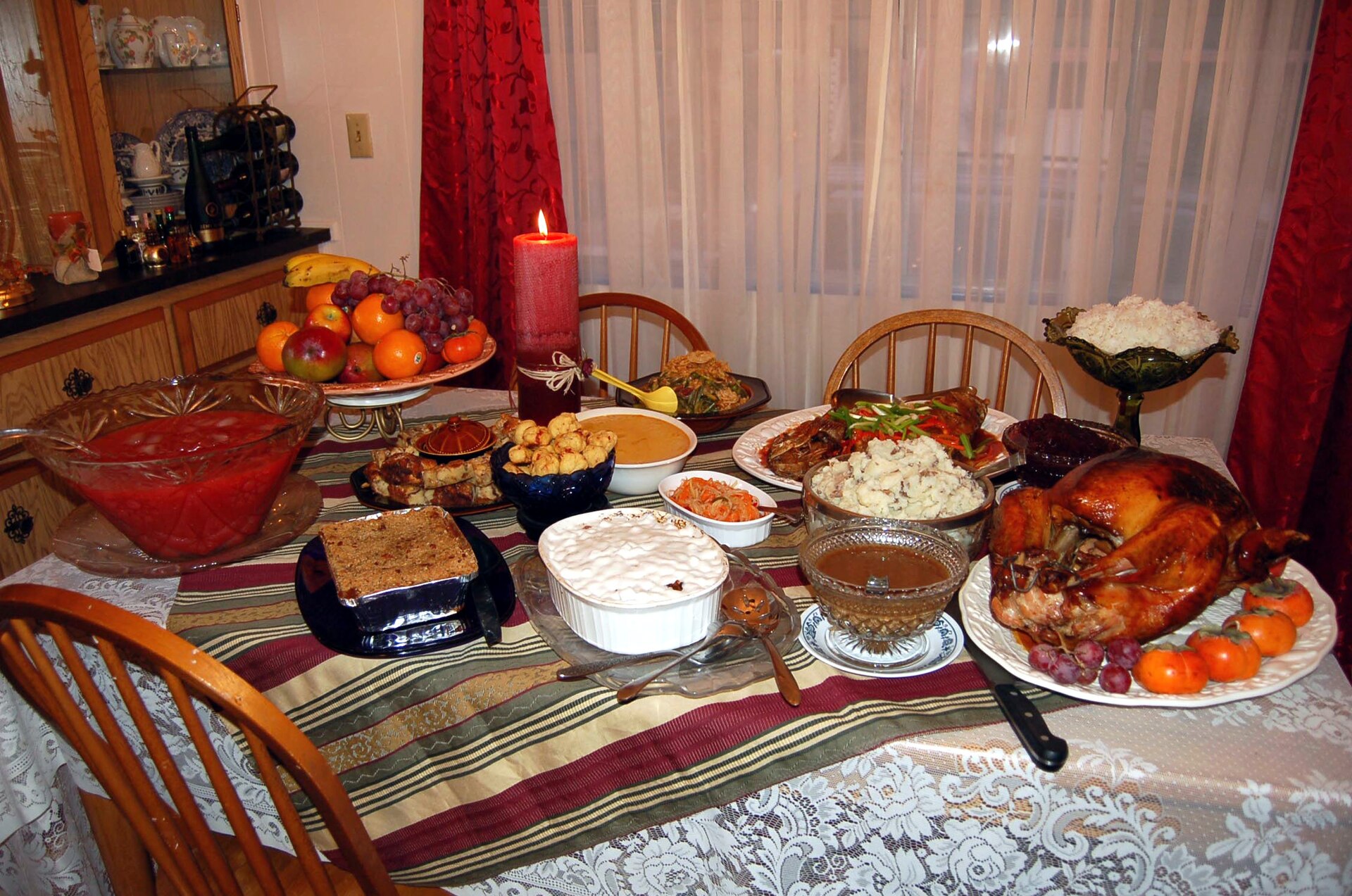 Thanksgiving weekend trips: two Thanksgivings, one great excuse