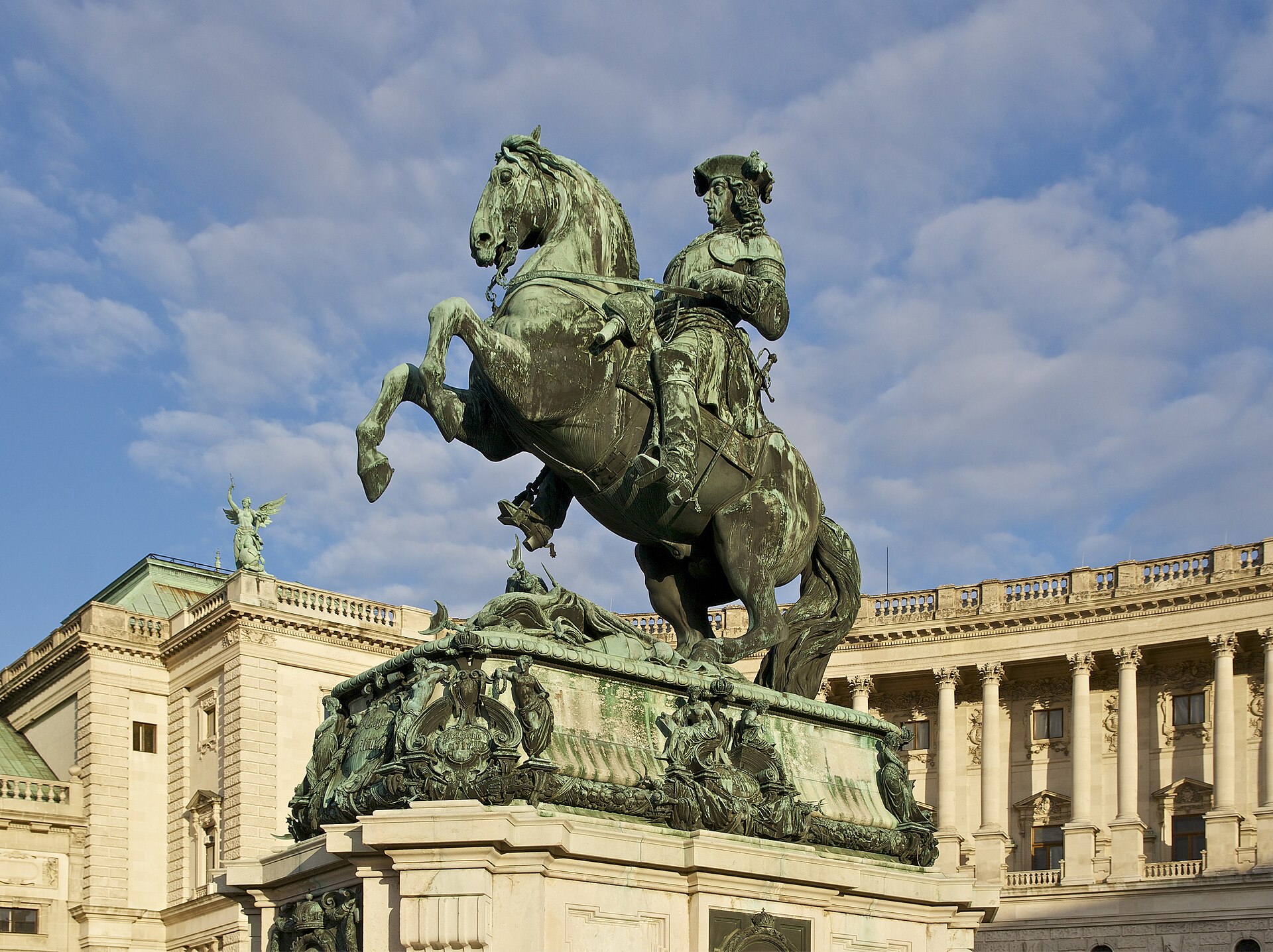 Vienna in three days: imperial grandeur and the coffee houses